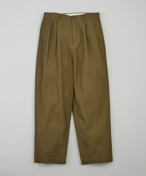 【Japan Exclusive】2 Tack Chino Trousers Produced by 金子恵治