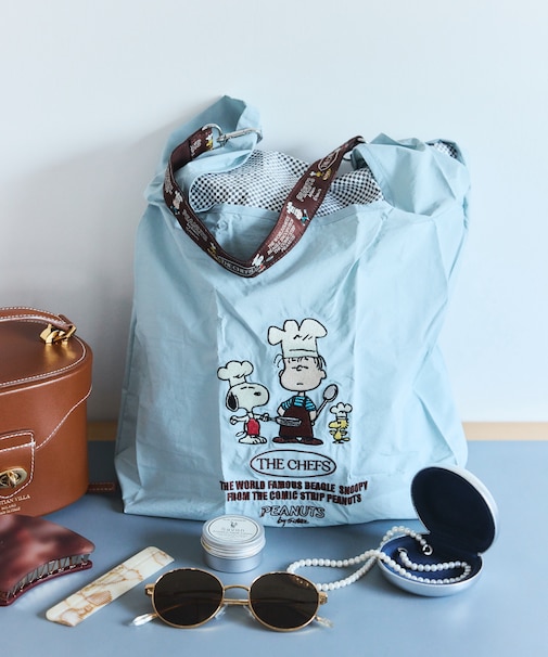 ストラップ付きショルダーバッグ