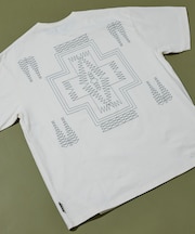 別注 バック刺繍デザイン クルーネックTシャツ