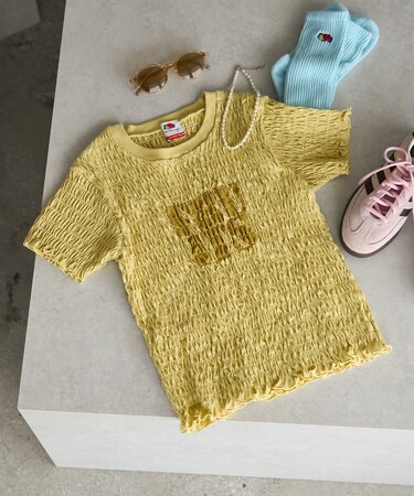 【3月5日12:00～販売開始】別注 シャーリング ロゴTシャツ