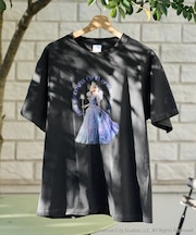 『WICKED』 “グリンダ” Tシャツ
