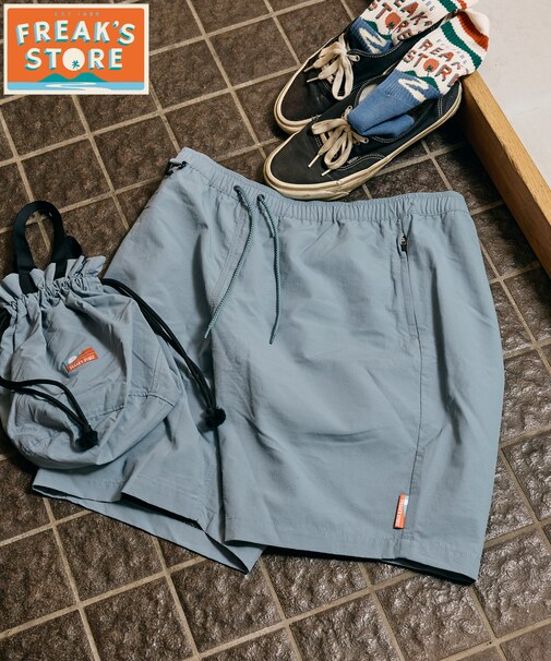 リラックスフィット 撥水 リサイクルナイロン イージーショーツ/バッグ付き