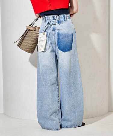 シンチバックデニムパンツ