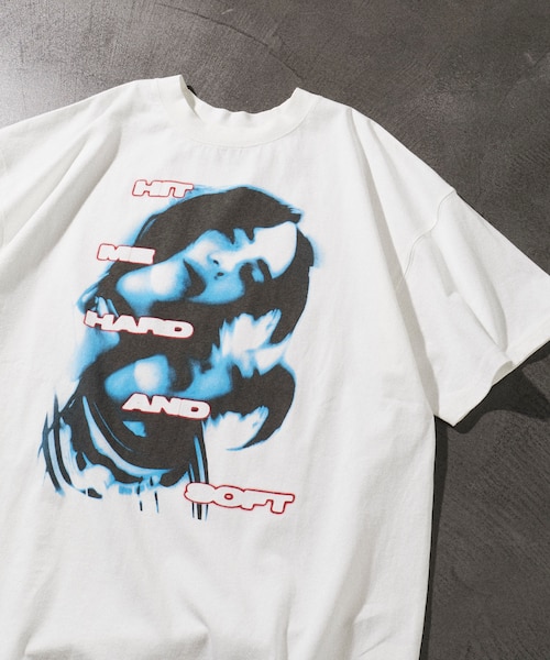 EXCLUSIVE】BILLIE EILISH S/S Tee/ビリー・アイリッシュ フロント