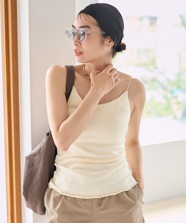 【Beach & Festival】Vネック バックオープン カップ付きキャミソール