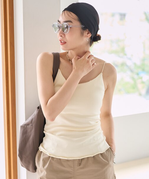 【Beach & Festival】Vネック バックオープン カップ付きキャミソール