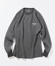Essentials タイトフィット L/S クルーネック ワッフル ピグメントTシャツ