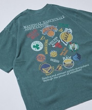 NBA × FREAK'S STORE 別注 ランダムチームロゴ バックプリント クルーネックTシャツ