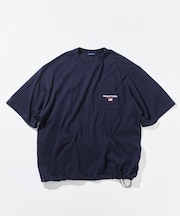 リラックスフィット フラッグロゴ ヘムコード ポケットTシャツ