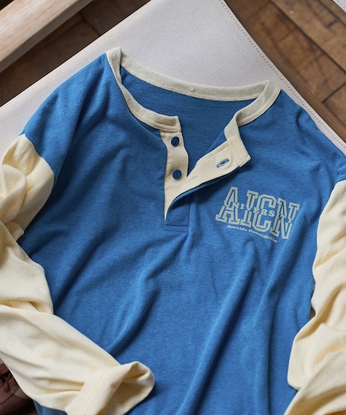 ヘンリーネック フットボール ロゴTシャツ