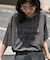 ルーズネック ピグメントロゴTシャツ