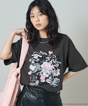 サンリオキャラクターズ コラージュプリントTシャツ