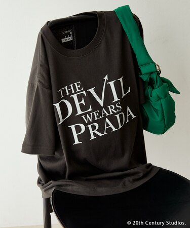 【The Devil Wears Prada】ロゴ Tシャツ