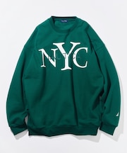 リラックスフィット NYCロゴ クルーネックスウェット