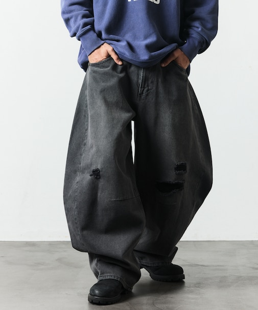ワイドシルエット カーブ デニムパンツ ダメージ加工