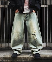 ワイドシルエット カーブ デニムパンツ ダメージ加工