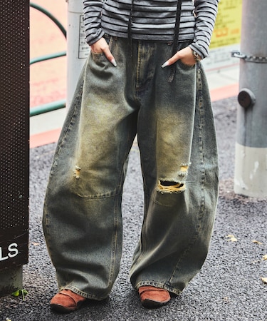 ワイドシルエット カーブ デニムパンツ ダメージ加工