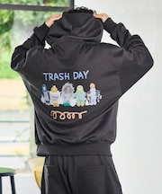 The TOMODACHI! 別注 バックプリント プルオーバーフーディー