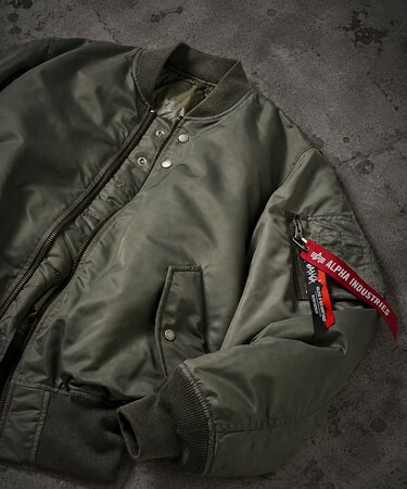 ALPHA INDUSTRIES × NANGA × FREAK'S STORE 別注 リバーシブル MA-1 ショートダウンジャケット