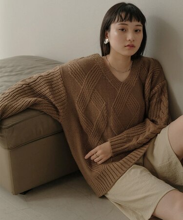 【WEB限定】ケーブル編みニットトップス