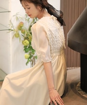 【オケージョンドレス/結婚式/2サイズ展開/SET ITEM/インナー付き/裏地付き】シャギー切替フレアーラインワンピース