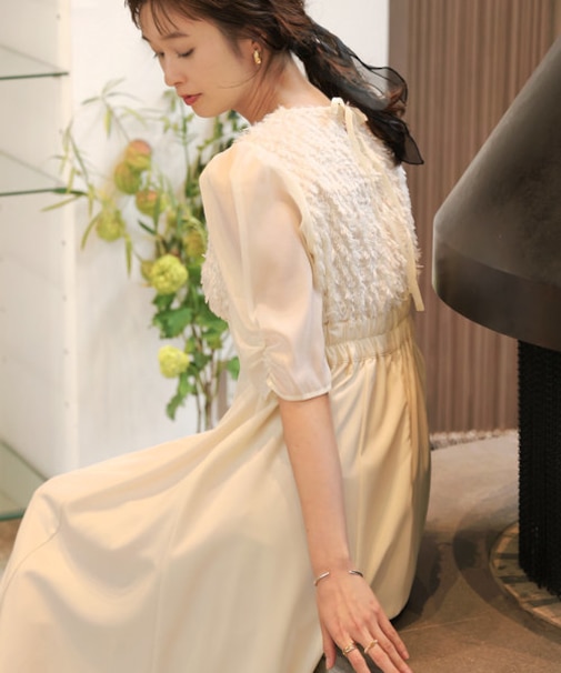 【オケージョンドレス/結婚式/2サイズ展開/SET ITEM/インナー付き/裏地付き】シャギー切替フレアーラインワンピース