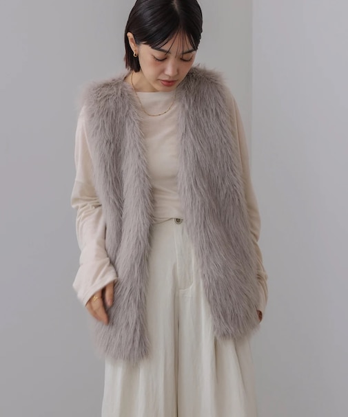 フェイクロングフォックスファーベスト