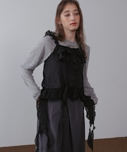 ラッフルフリルキャミソール