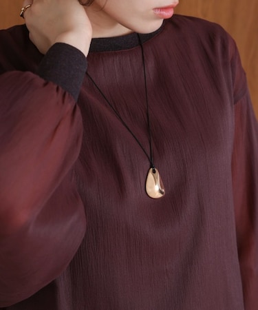 ビックメタルトップネックレス