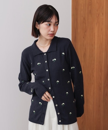 フラワー刺繍襟付きカーディガン