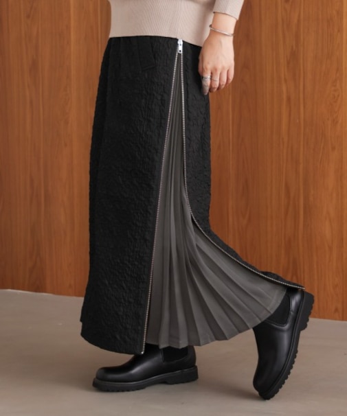 サイドＺＩＰエンボススカート