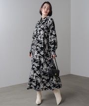 フロントフリル花柄ワンピース