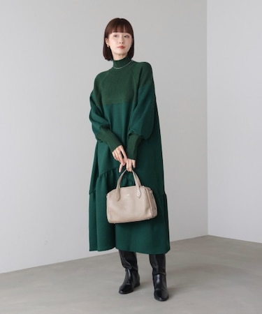 膨れジャガード異素材ニットワンピース