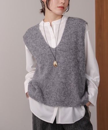 ケガキニットベストレイヤード