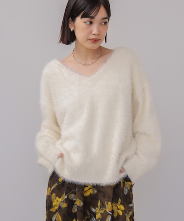 バルキーフェザーＶニット