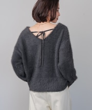 バルキーフェザーＶニット