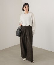 ストレッチベロアライクタックパンツ