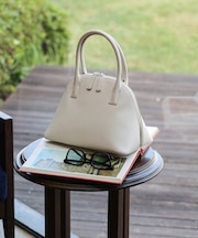 保冷機能付ハンドバッグ