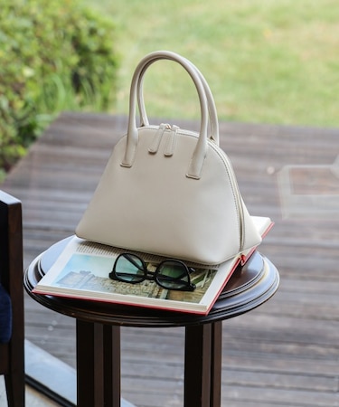 保冷機能付ハンドバッグ