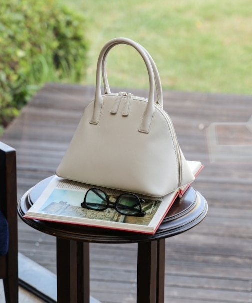 保冷機能付ハンドバッグ