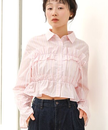 【Bab】シャーリングリボンショートブラウス