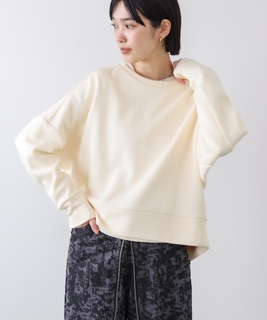 サカリバコンパクトプルオーバー