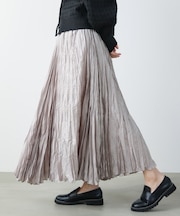 ワッシャーマットサテンスカート