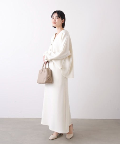 ダンボールカーデプルセットアップ