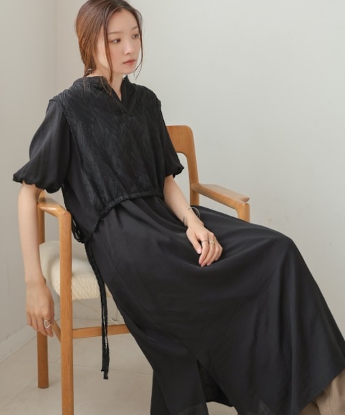 レイヤード風サイドスリットワンピース