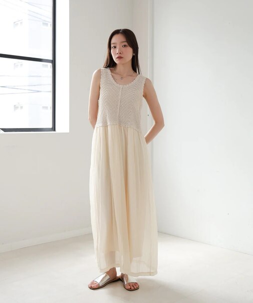 ｸﾛｼｪｺﾝﾋﾞｷｬﾐﾜﾝﾋﾟｰｽ