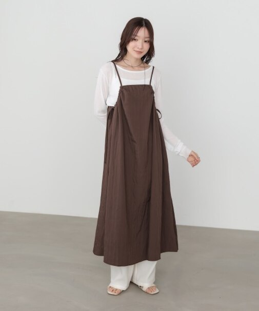 サイドギャザーキャミワンピース