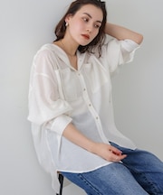 フーデットシャツ