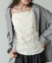 チュールレイヤードカップ付きキャミソール