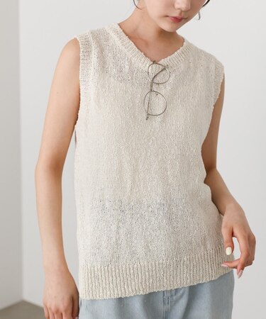 ニュアンス編みサマーニットベスト